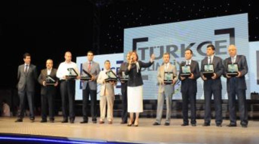 Gazianteplilerin T&uuml;rk&ccedil;e Coşkusu Stadyuma Sığmadı