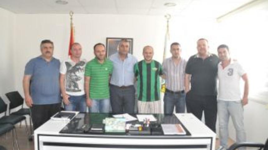 Akhisar Belediyespor i&ccedil; transferi bitirdi