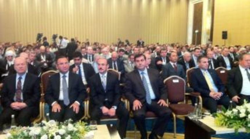 Rifat Sait: Yurtdışı T&uuml;rkler Başkanlığı'nın Ilk Şubesi İzmir&rsquo;de A&ccedil;ılacak