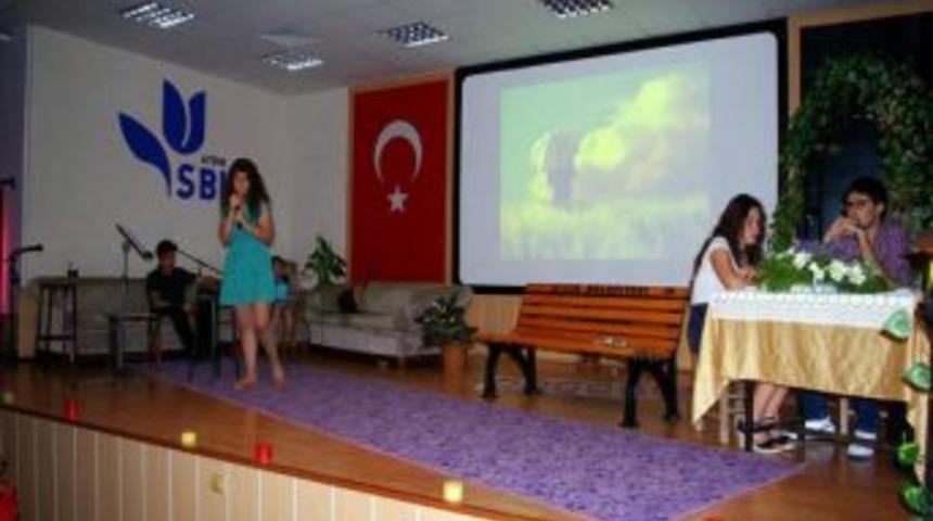 Aydın Sosyal Bilimler Lisesi Perdeyi Şiirlerle Kapattı