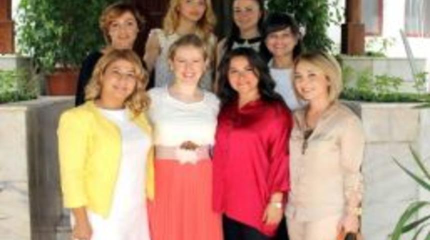 İş Kadınlarından "benim Mahallem" Projesine Destek