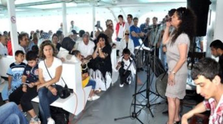 Dadaşlar Boğaz Keyfi Yaptı