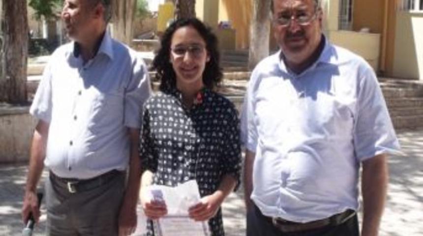 Okul Birincileri Altınla &Ouml;d&uuml;llendirildi