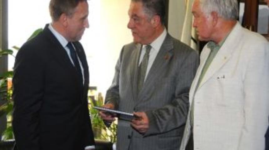 İzmir&rsquo;de &ldquo;macar G&uuml;n&uuml;&rdquo;