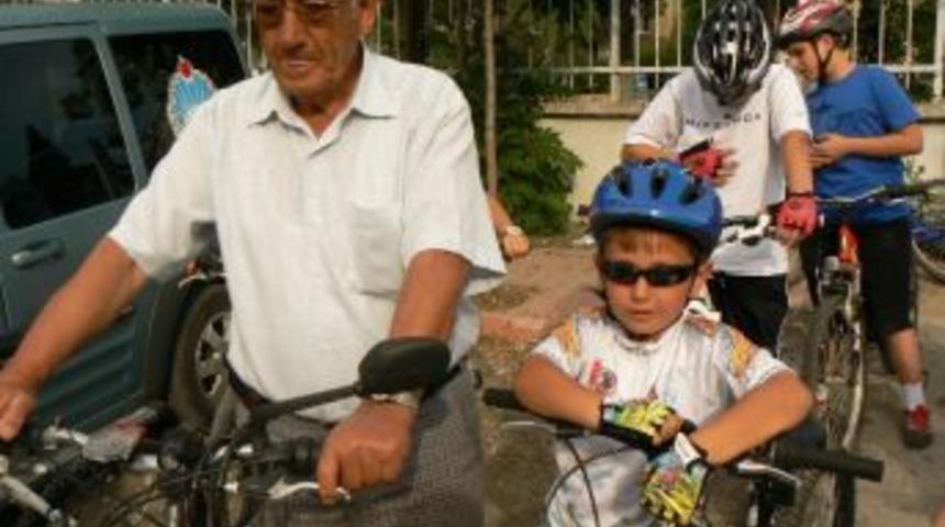 Keşan'de Bisikletini Kapta Gel Etkinliği