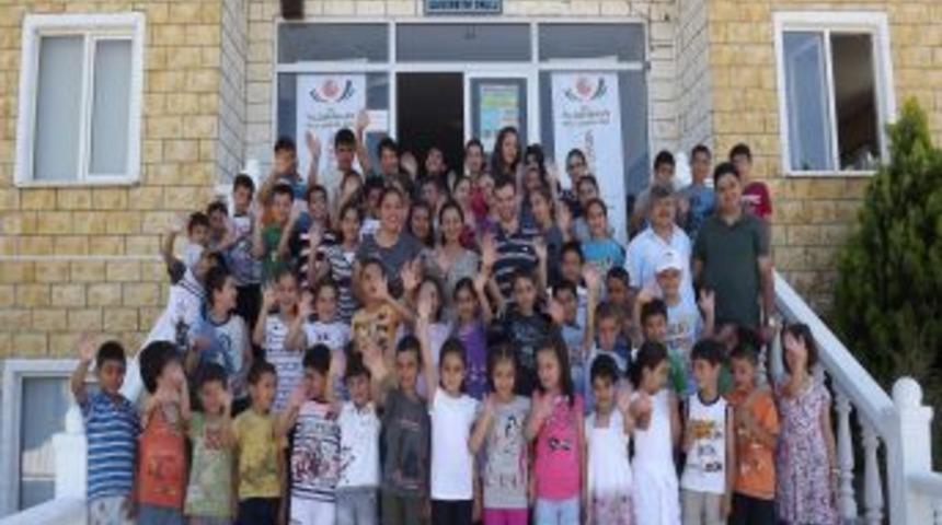 &Ouml;zel Yıldırımhan Mutlu İlk&ouml;ğretim Okulu İngilizce Yaz Okulu Başladı