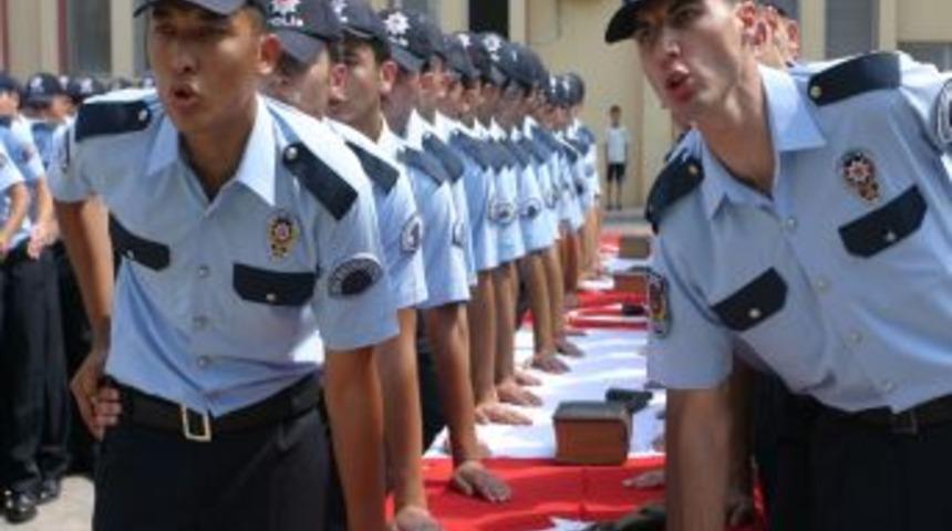 Kemal Serhatlı PMYO'da Mezuniyet Coşkusu