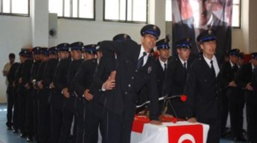 Erzurum PMYO 10. D&ouml;nem Mezunlarını Uğurladı