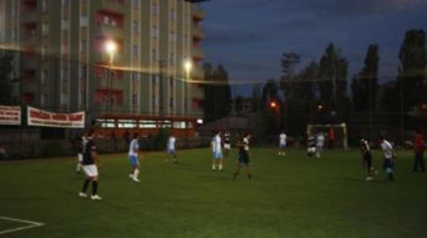 Ağrı&rsquo;da &Ouml;ğretmenler Arası Futbol Turnuvası