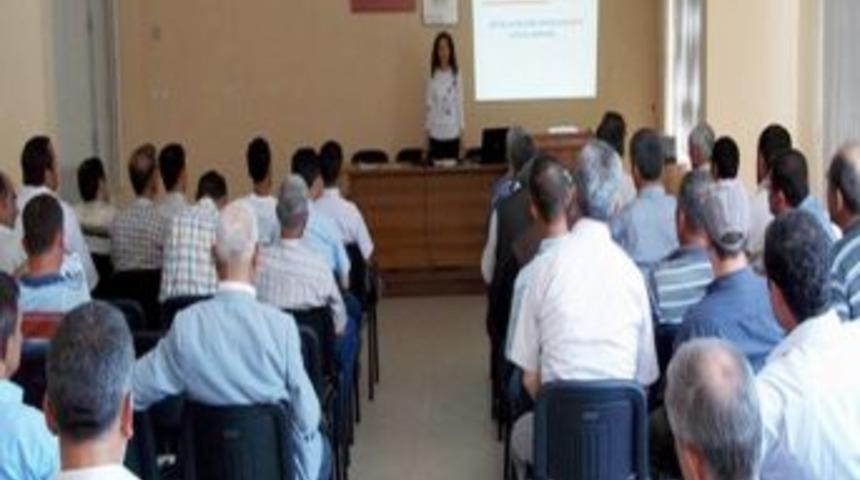 Bozdoğanlı &Uuml;reticiye &lsquo;bitki Koruma&rsquo; Ğitimi
