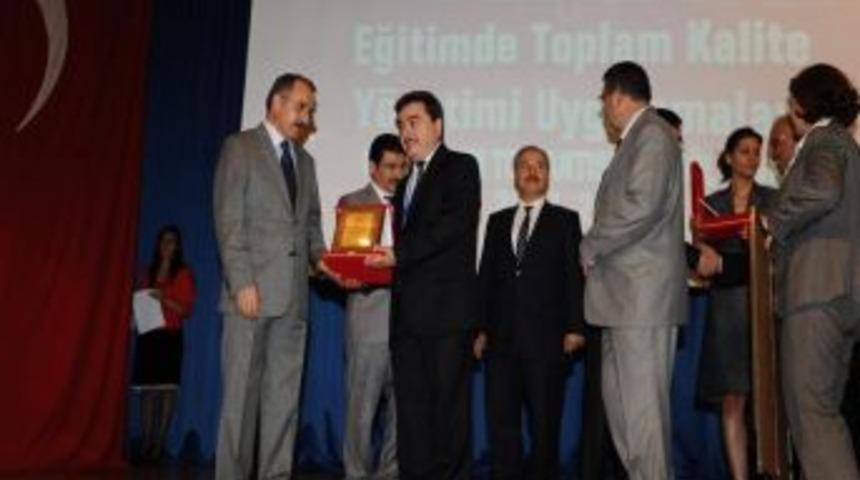 Gemlik Anadolu İmam Hatip Lisesi T&uuml;rkiye Ikincisi Oldu