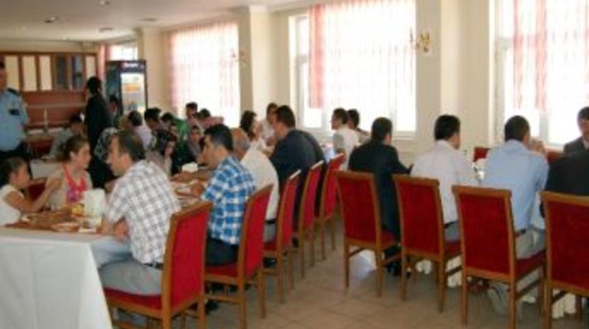 Bitlis Emniyet M&uuml;d&uuml;rl&uuml;ğ&uuml;&rsquo;nden &lsquo;kulak Ver Kardeşliğe&rsquo; Projesi