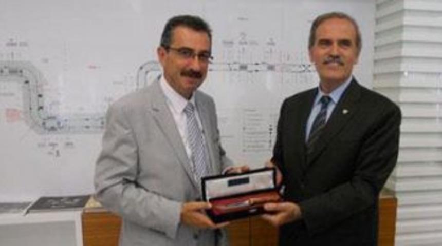 Pehlivan, Altepe ile g&ouml;r&uuml;şt&uuml;