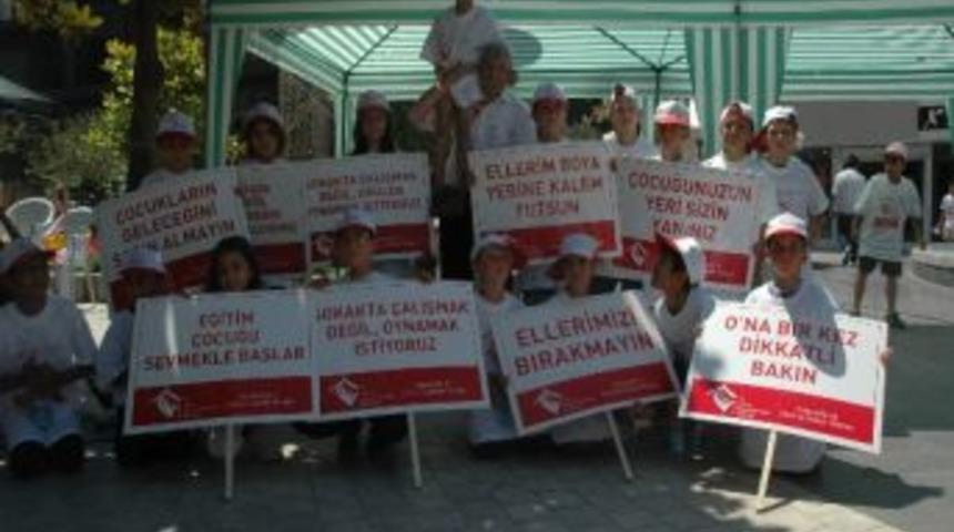 Manisa&rsquo;da 'd&uuml;nya &Ccedil;ocuk İşciliği İle M&uuml;cadele G&uuml;n&uuml;' Kutlaması