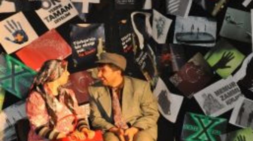 Eyvah T&uuml;rk&ccedil;em Sahnelendi