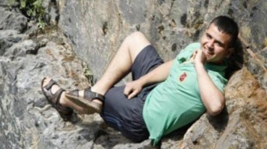 &Ouml;ğrencinin Cesedi Bir Hafta Sonra Bulundu