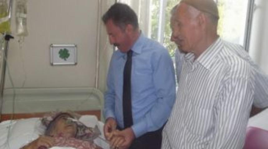 Milletvekili &Ouml;zdağ'dan Anne Esendağ'a Ge&ccedil;miş Olsun Ziyareti