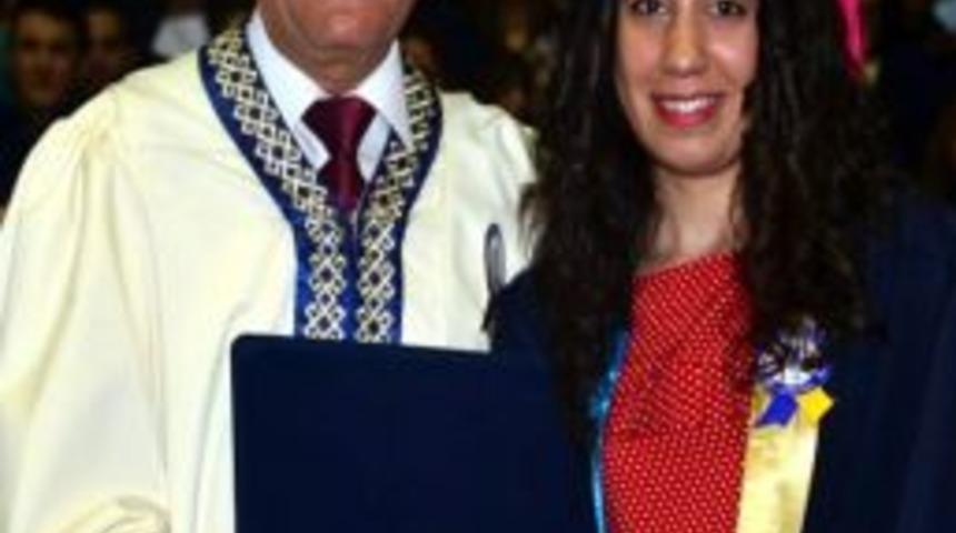 Esog&uuml; İibf'de Mezuniyet Heyecanı