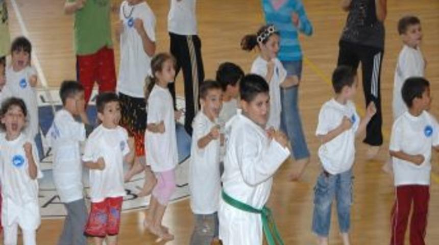 Ey&uuml;p Belediyesi Yaz Okulları Başlıyor