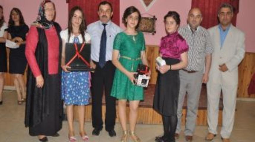 Beyk&ouml;y İlk&ouml;ğretim Okulundan Yılsonu Etkinliği