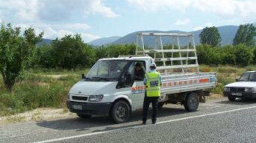 Korkuteli&rsquo;nde Trafik Denetimleri Devam Ediyor