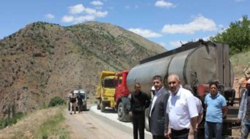 Yeşilyurt'ta Ikinci Kat Asfaltlama &Ccedil;alışması Yapılıyor