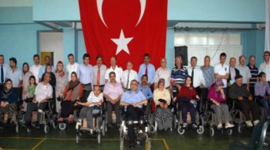 'Engelleri Kaldıralım' Kampanyası, 14 Engelliyi Ak&uuml;l&uuml; Ara&ccedil; Sahibi Yaptı