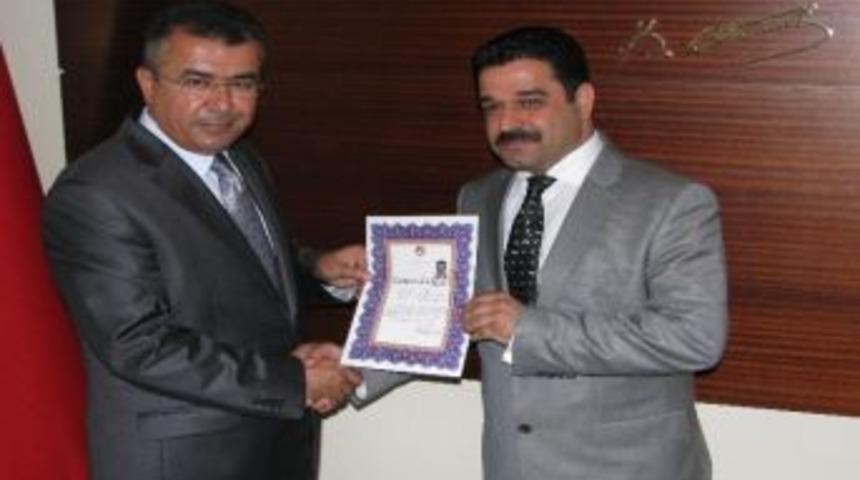 Hatay&rsquo;da Başarılı Memurlar &Ouml;d&uuml;llendirildi