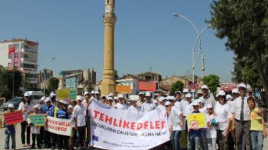 &Ccedil;orum&rsquo;da "12 Haziran D&uuml;nya &Ccedil;ocuk İş&ccedil;iliği İle M&uuml;cadele G&uuml;n&uuml;" Kutlamaları