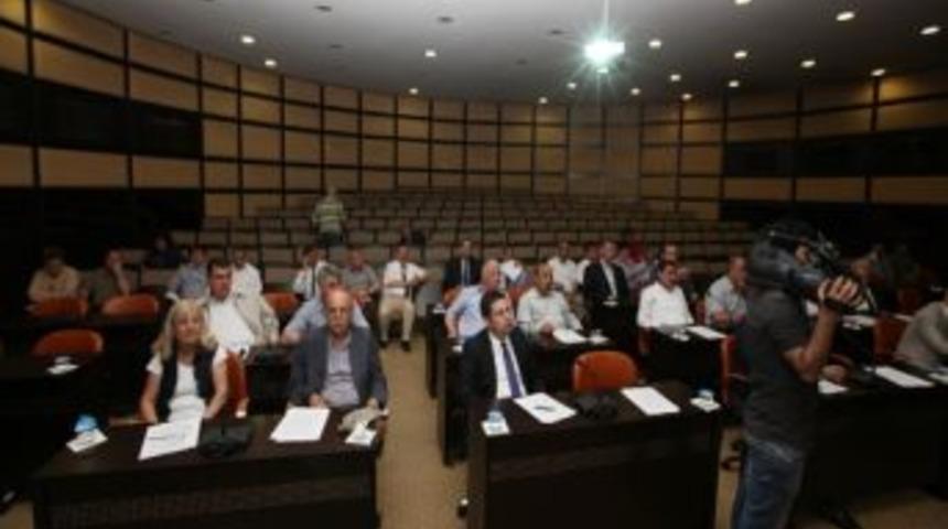 Gaziantep B&uuml;y&uuml;kşehir Belediye Meclisi Toplandı