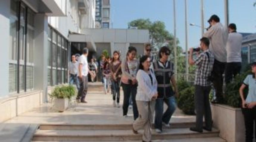 Kck Zanlıları Adliyeye Sevk Edildi