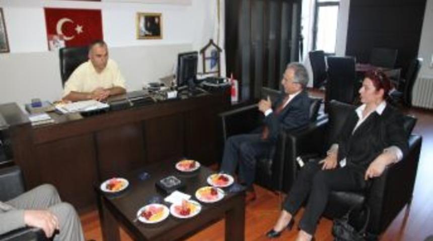 Karayal&ccedil;ın Ve Beraberindekiler Rte &Uuml;niversitesi'nden Destek İstedi