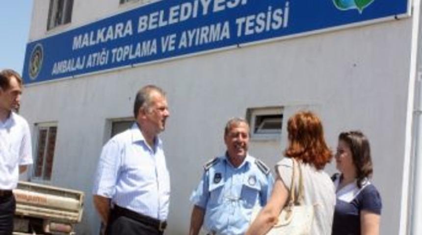 Başkan Kaya &Ccedil;evre Ve Şehircilik M&uuml;d&uuml;rl&uuml;ğ&uuml; Yetkililerini Ağırladı