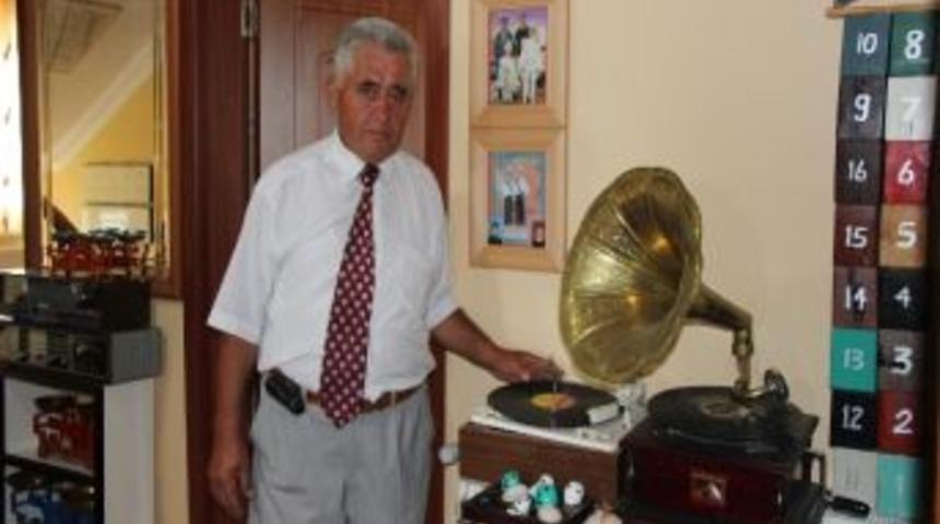 &Ouml;len Eşinin Anısına Evini M&uuml;ze&rsquo;ye D&ouml;n&uuml;şt&uuml;rd&uuml;