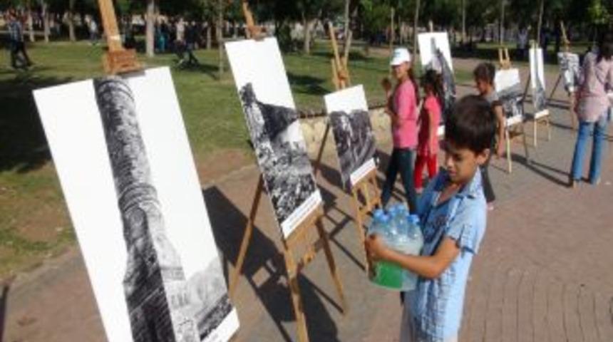 Y&uuml;zyıl &Ouml;nceki Hasankeyf'in Fotoğrafları A&ccedil;ık Havada Sergilendi