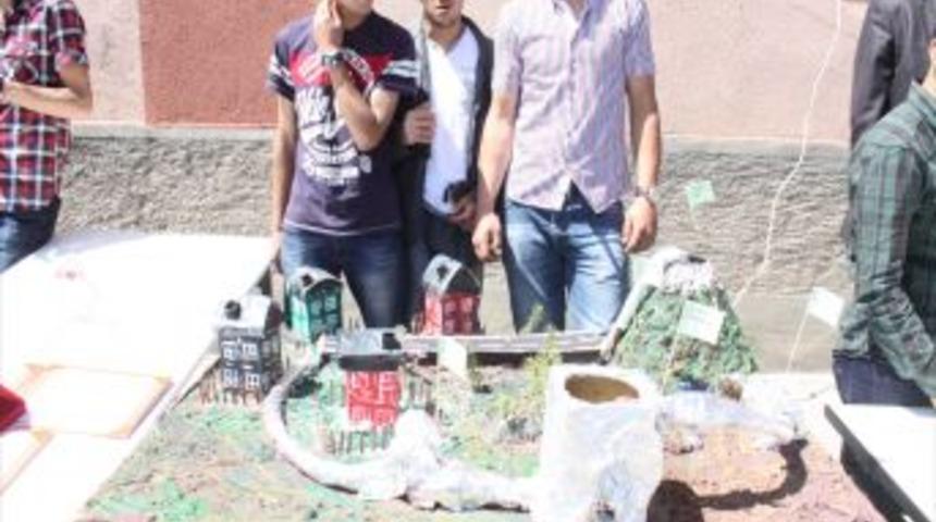 Teknik Bilimler MYO, 3. Proje Sergisini A&ccedil;tı