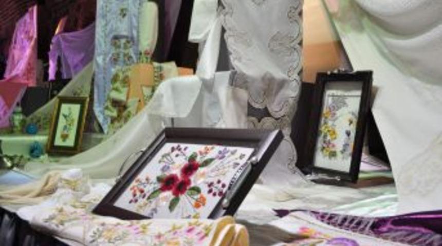 Hobi Olarak Başladıkları Kurslarda Şimdi Siparişlere Yetişemiyorlar