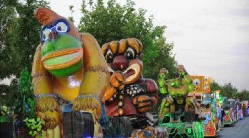 Alişan, Shopping Fest'te Sahne Aldı