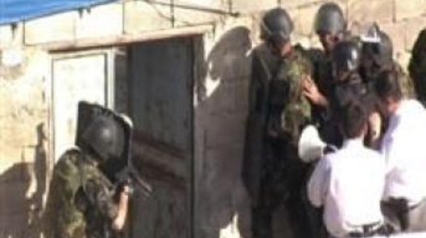 Kontor dolandırıcılarına operasyon 24 g&ouml;zaltı