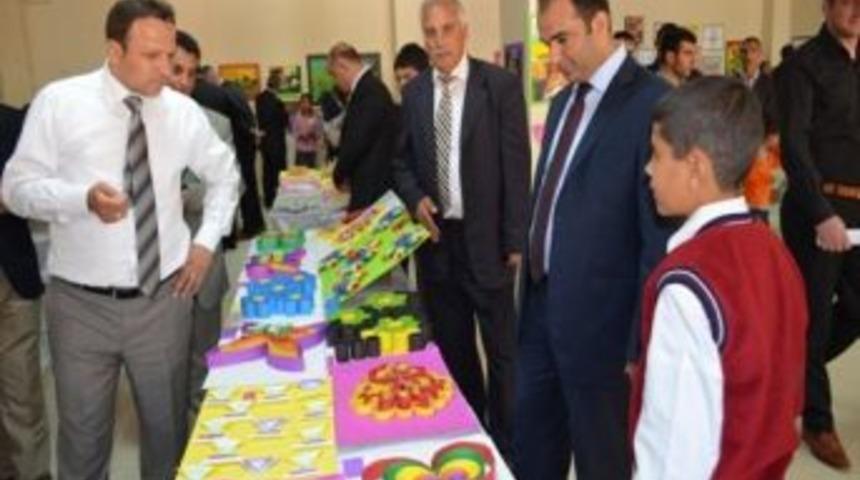 Mutkili &Ouml;ğrencilerden Resim Ve Teknoloji Sergisi İle Kermes Etkinliği