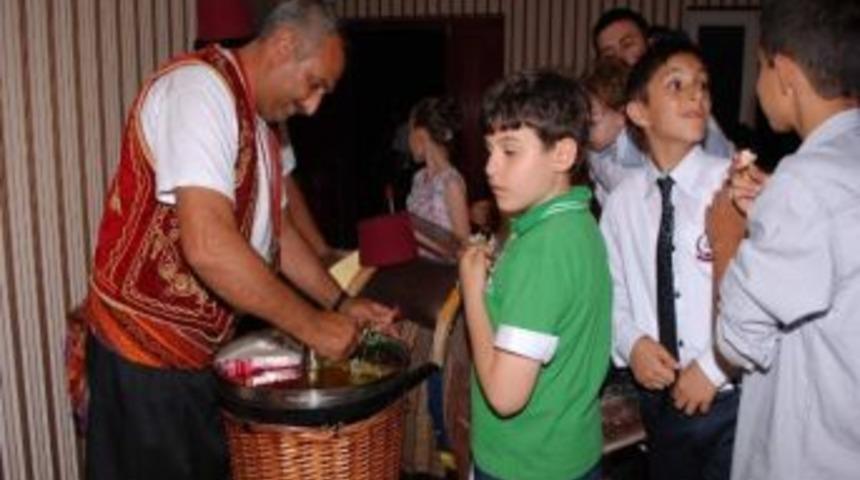 Osmanlı S&uuml;nnetleri İlgi G&ouml;r&uuml;yor