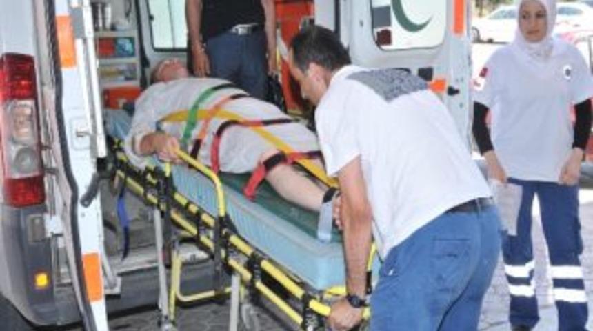 Mayınlı Alandan T&uuml;rkiye'ye 2 Suriyeli Yaralı Getirildi