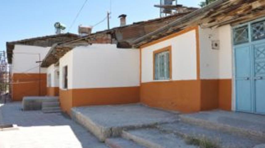 &ldquo;Boyamak sizden iskele bizden&rdquo;