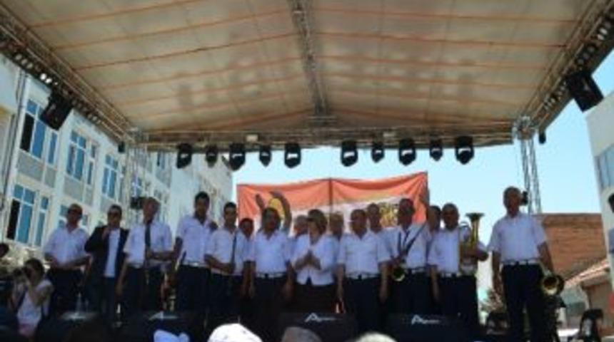 Mudanya Belediye Bandosu Ciğer Festivalinde &Ccedil;aldı