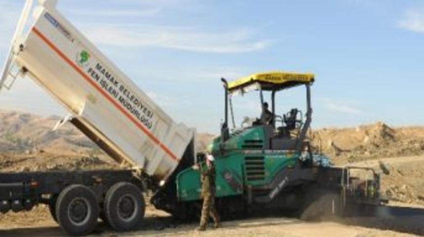 Mamak&rsquo;ta Asfalt &Ccedil;alışmaları Hız Kesmeden Devam Ediyor