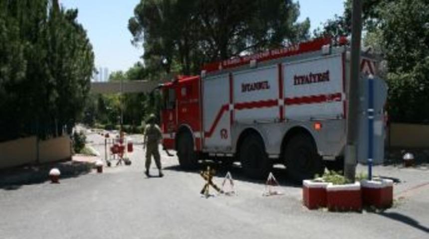 Gata&rsquo;da Yangın Paniği