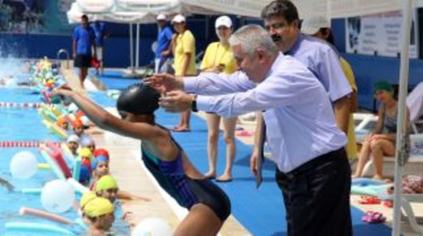 Y&uuml;zme kursları başladı