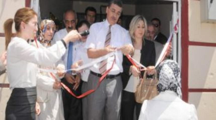 Vali G&uuml;ven&ccedil;, Hilvan&rsquo;ı Ziyaret Etti