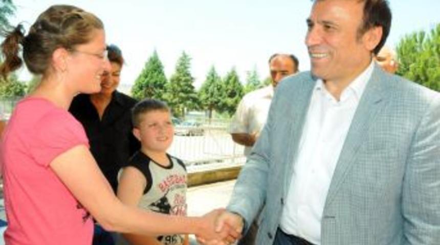 Başkan Gen&ccedil;: Canik'te Eğitim &Ccedil;ıtasını Y&uuml;kselttik