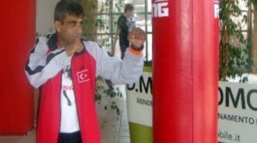 Haluk Erdoğan, Kıck Boks Şampiyonasına Milli Takım Antren&ouml;r&uuml; Olarak Davet Edildi
